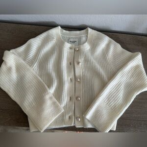 Abercrombie Pearl Button Cardigan Sweater